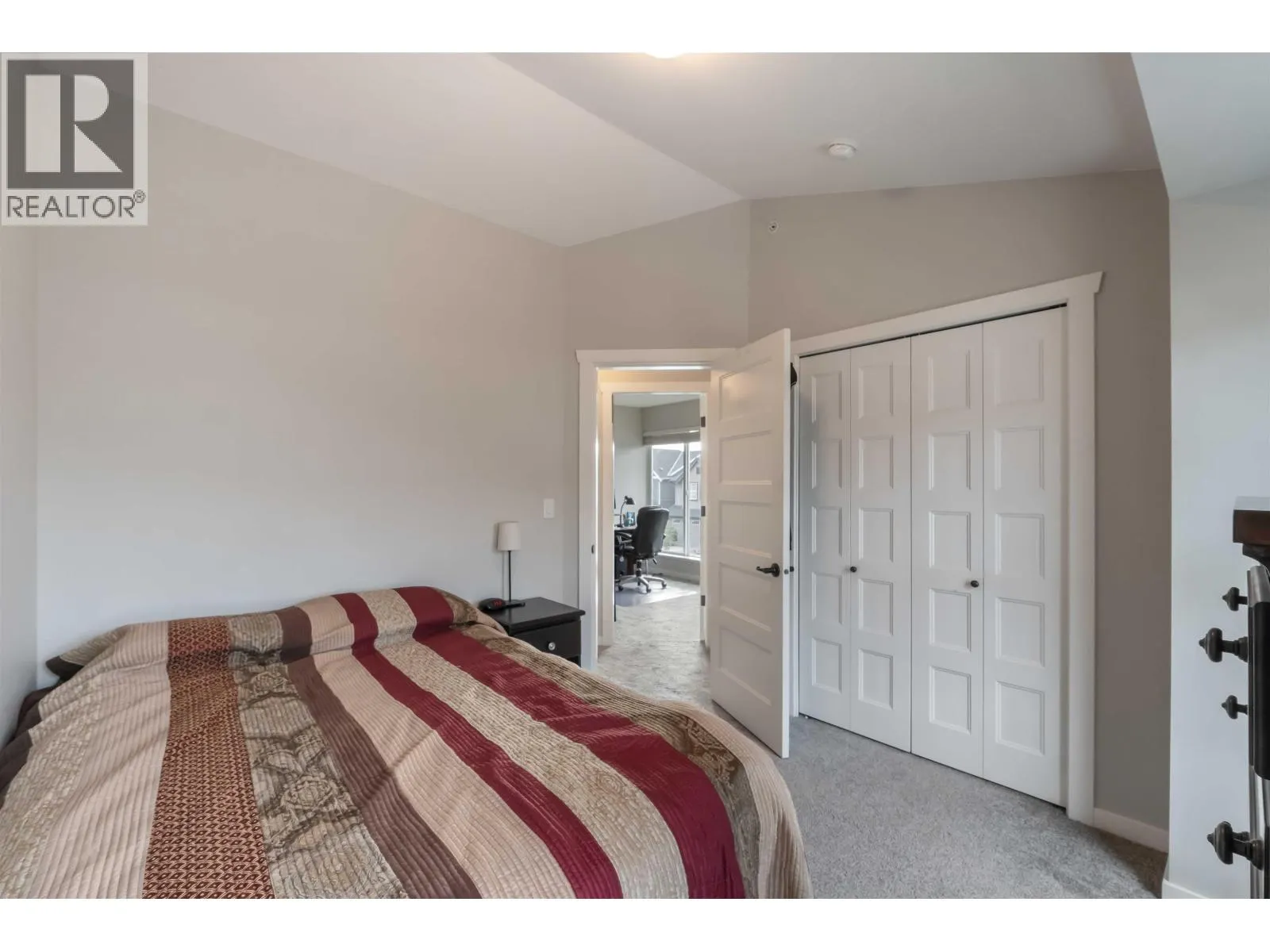 17 10480 248 STREET