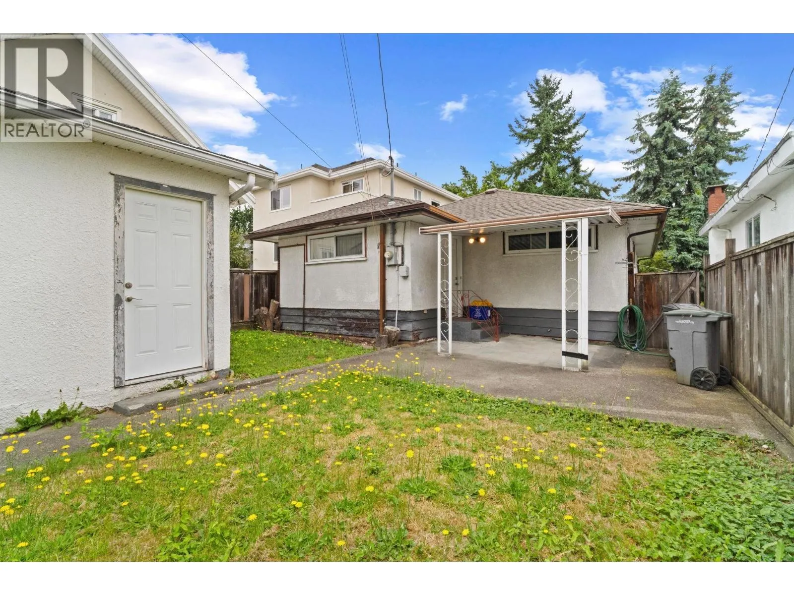 837 WINDERMERE STREET
