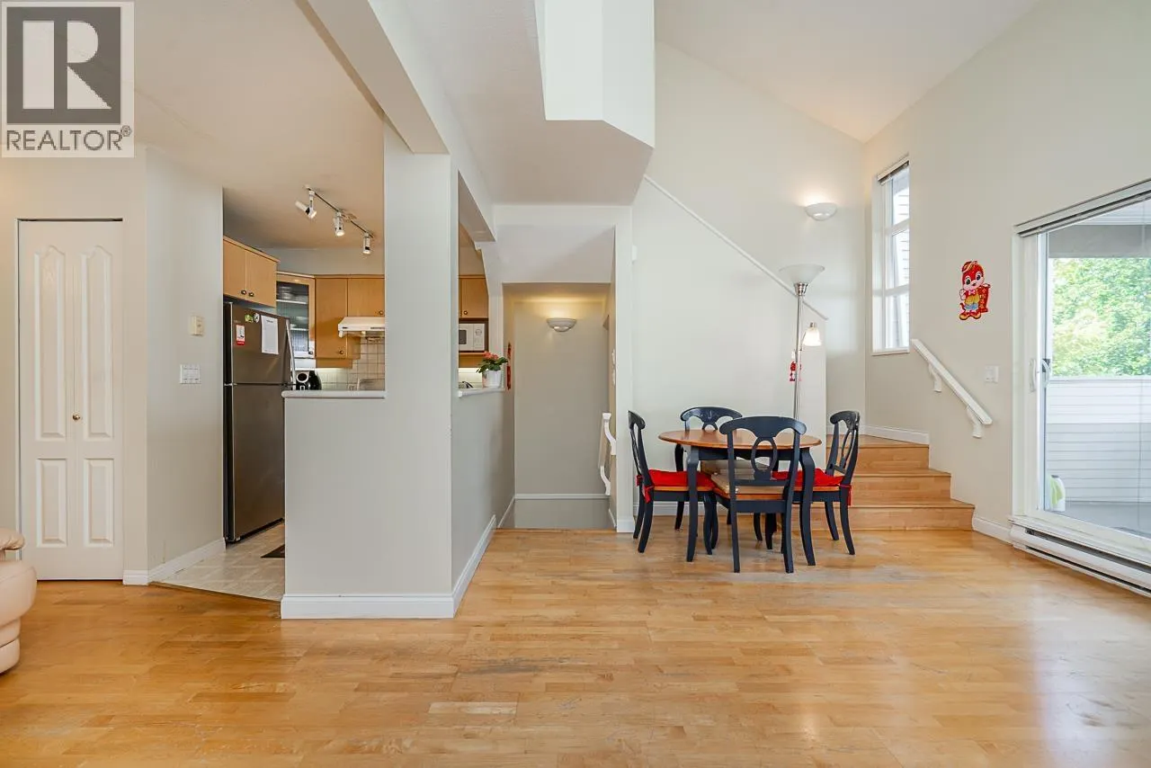 20 7111 LYNNWOOD DRIVE