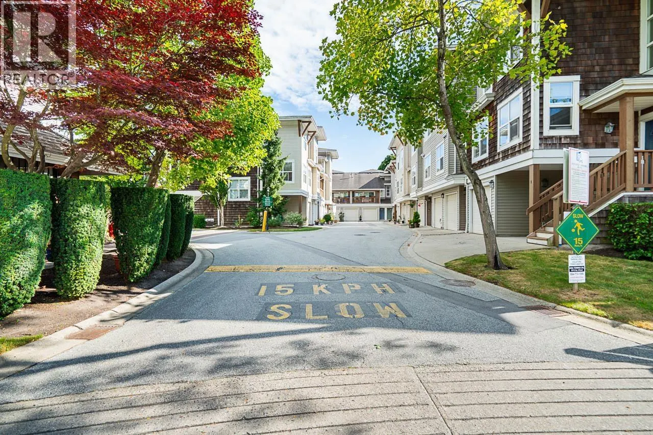 20 7111 LYNNWOOD DRIVE