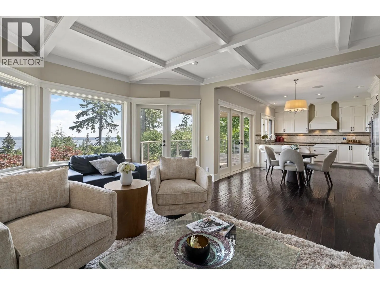 4882 VISTA PLACE