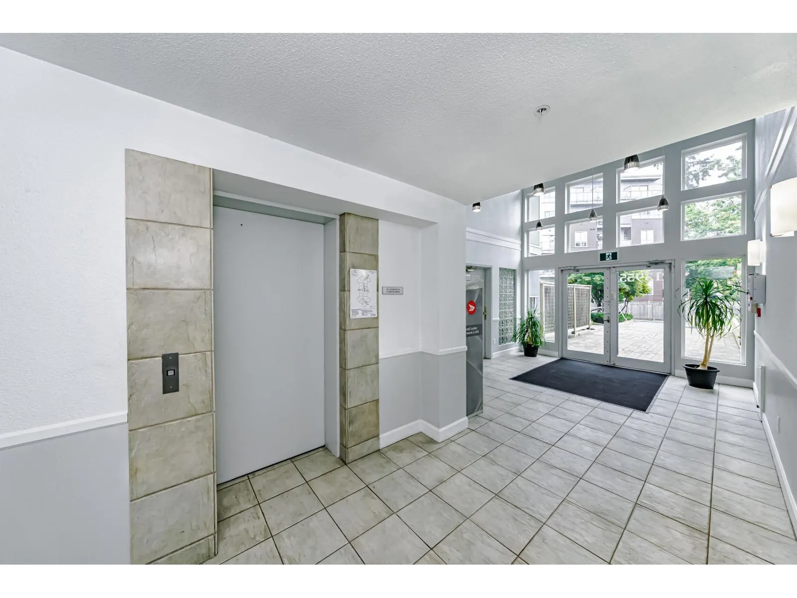 304 13955 LAUREL DRIVE