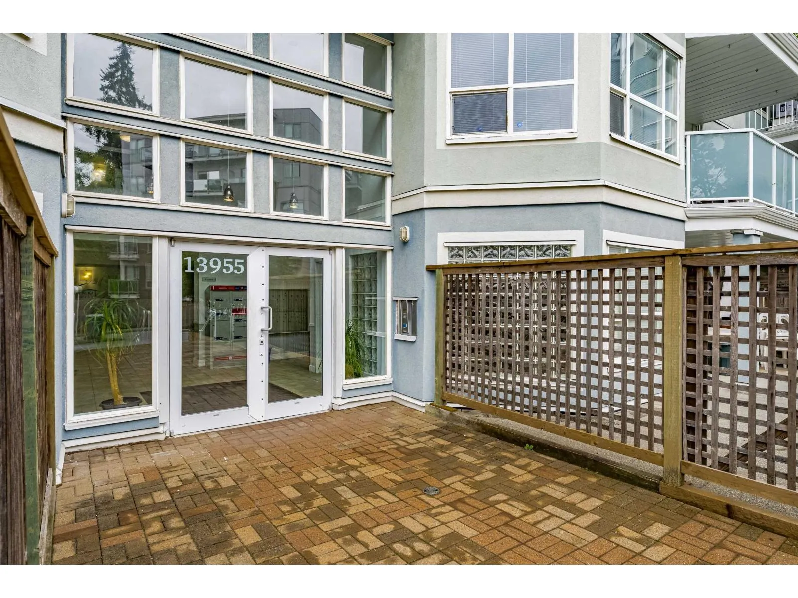 304 13955 LAUREL DRIVE