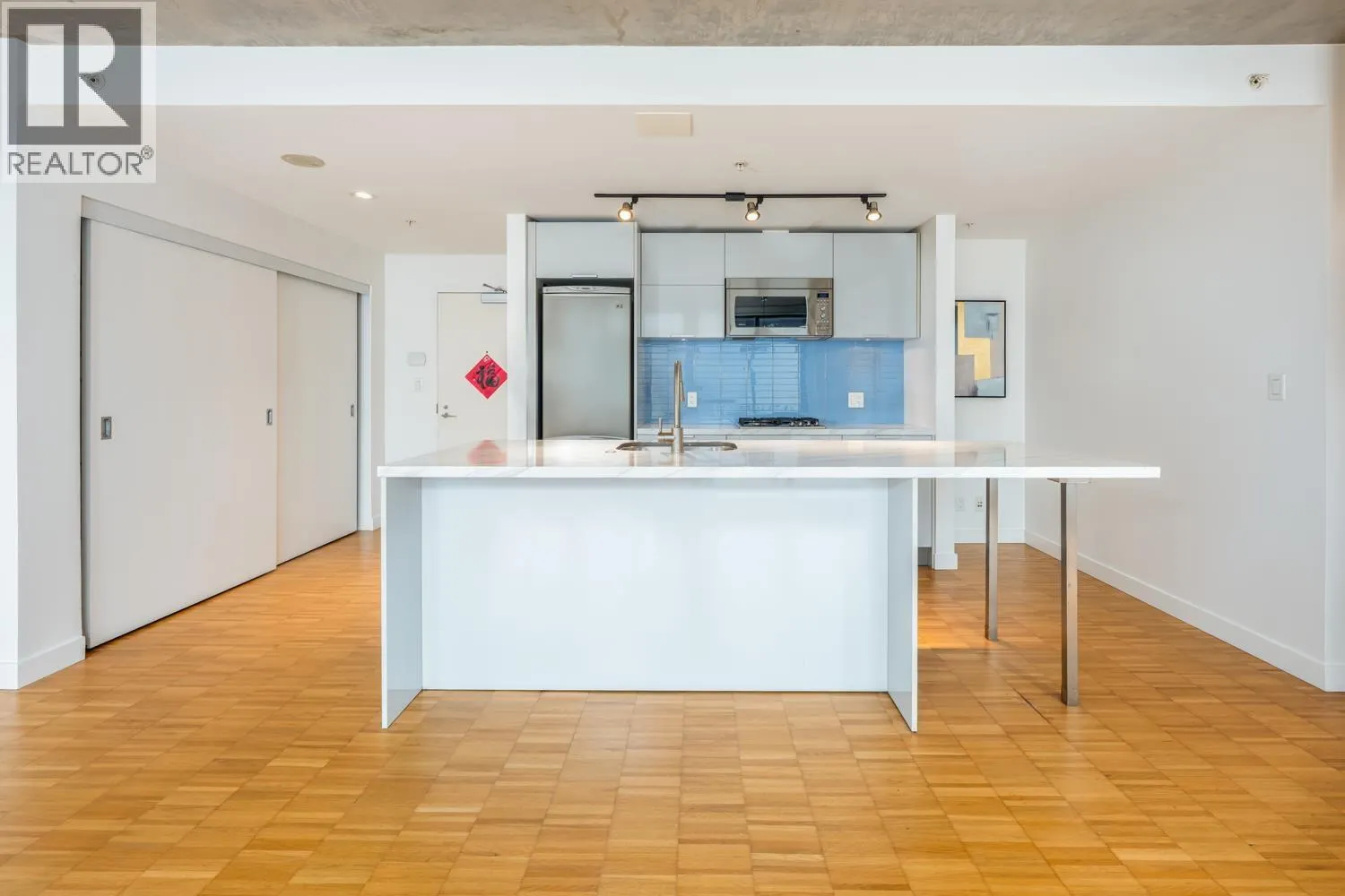 3101 128 W CORDOVA STREET