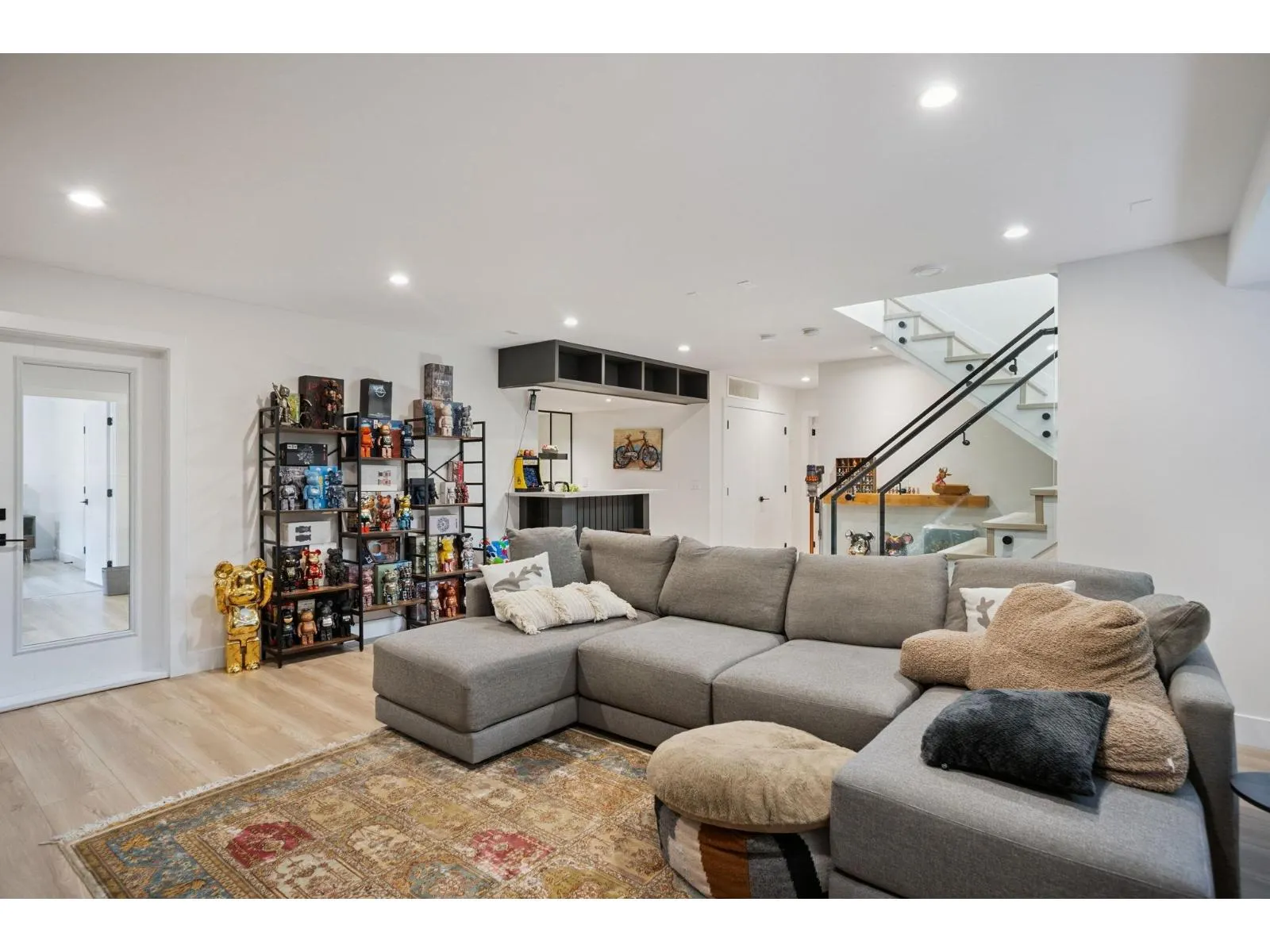 2811 202A STREET