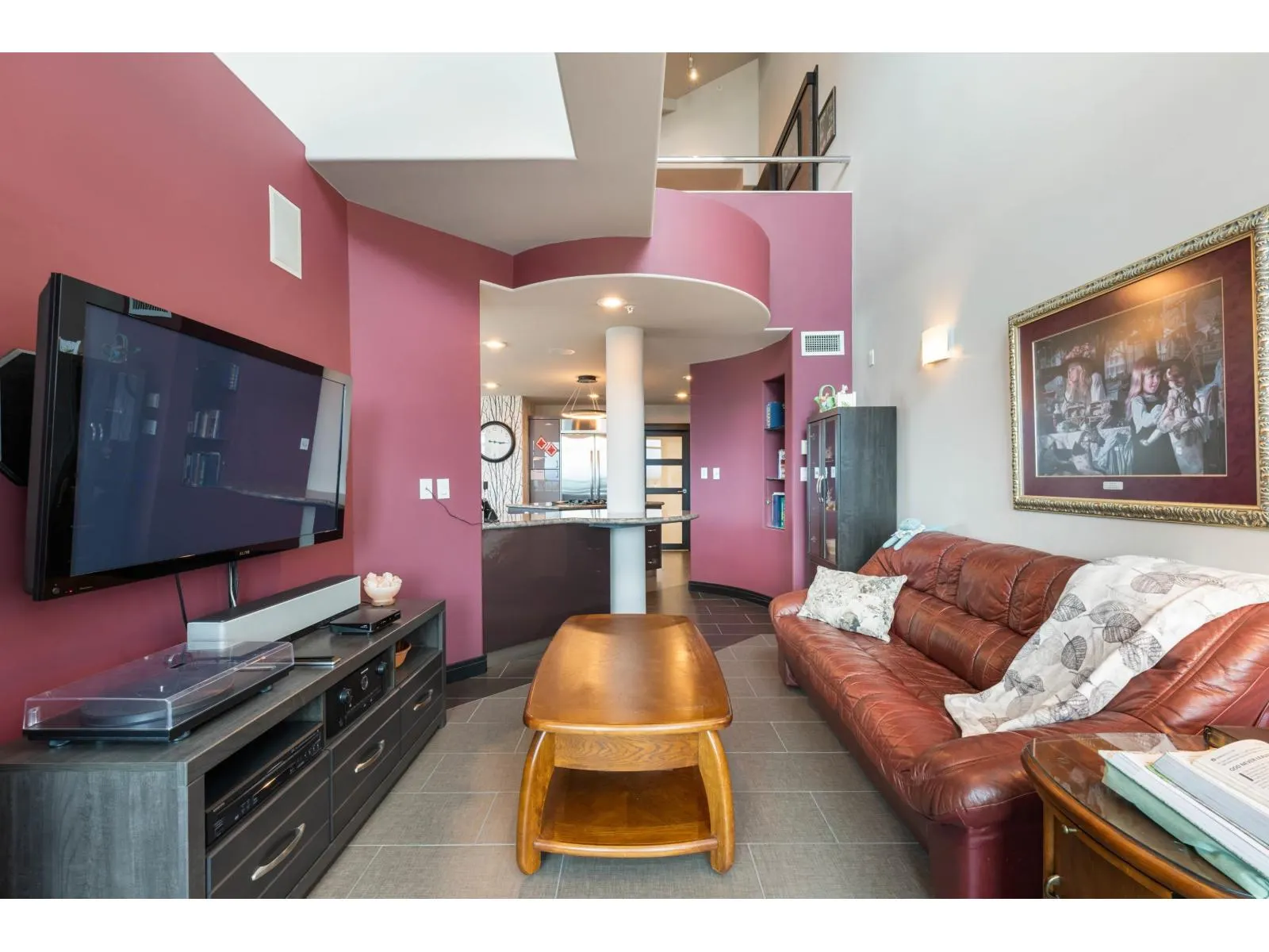 1704 33065 MILL LAKE ROAD