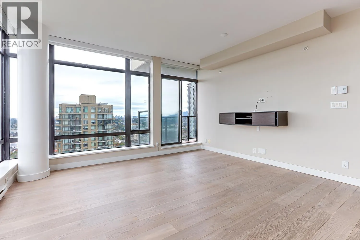 3002 2355 MADISON AVENUE