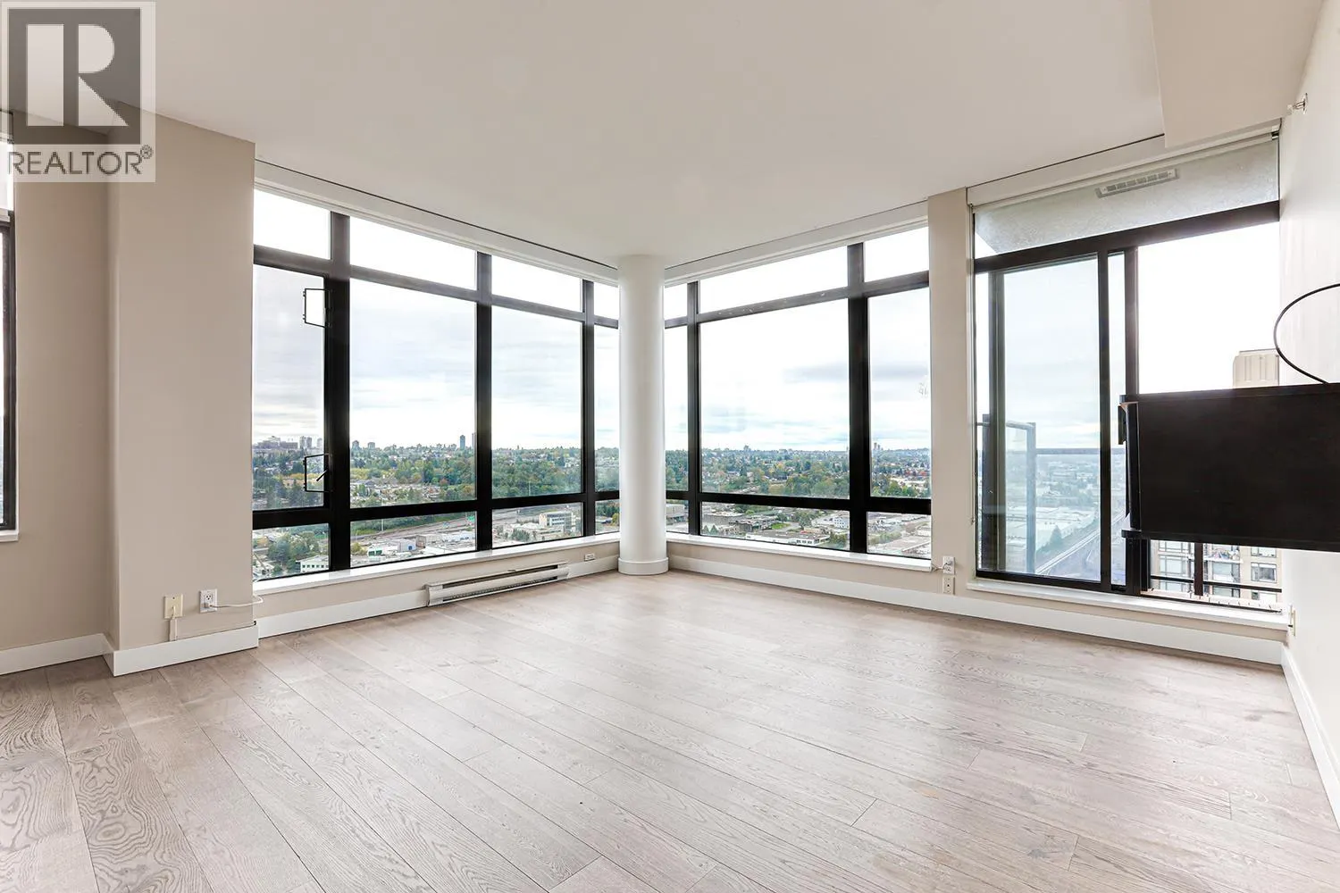 3002 2355 MADISON AVENUE