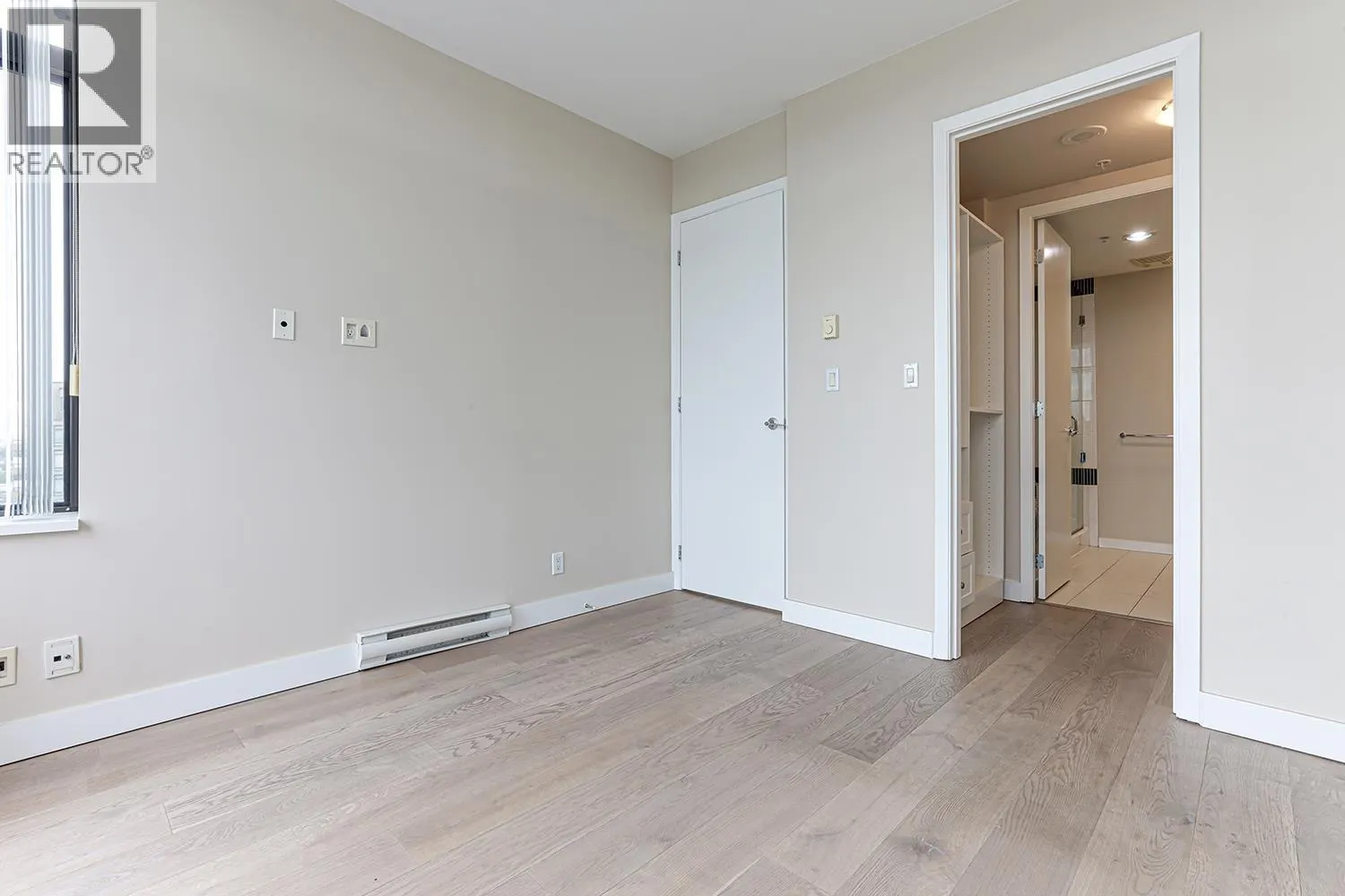 3002 2355 MADISON AVENUE