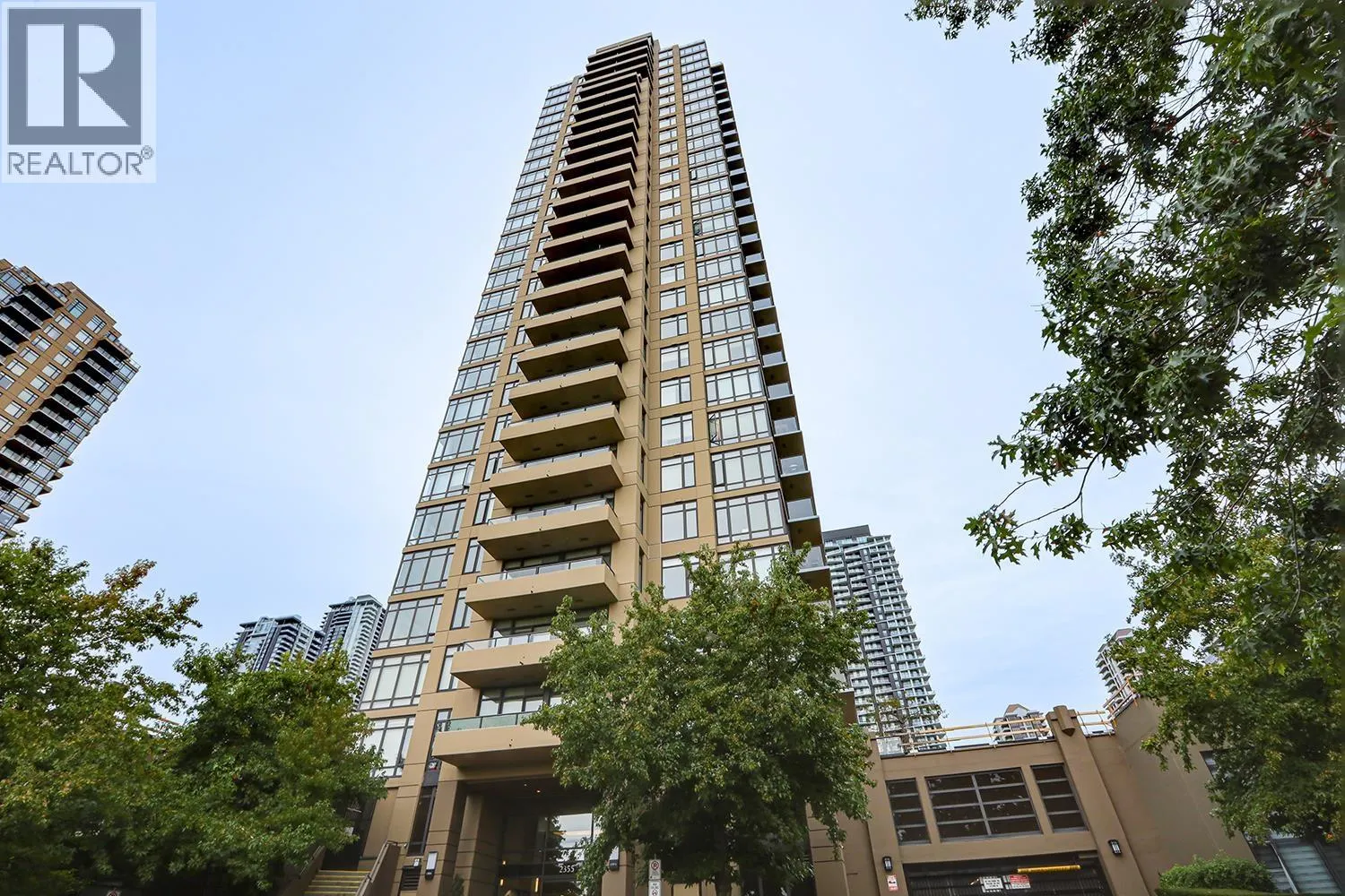 3002 2355 MADISON AVENUE