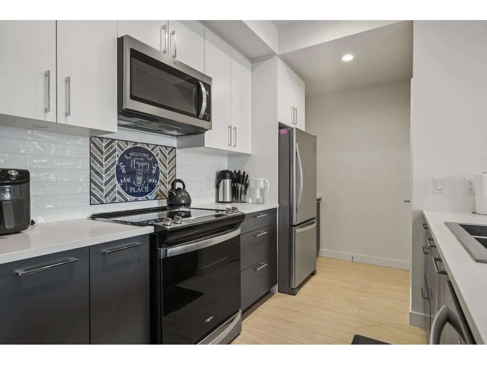 B119 20834 80 AVENUE