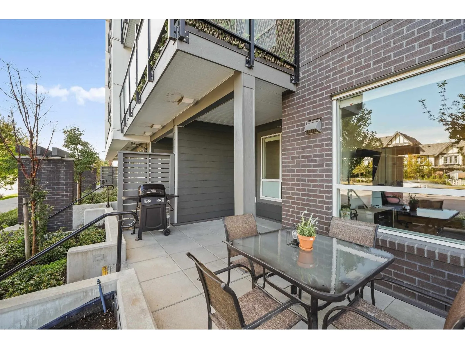 B119 20834 80 AVENUE