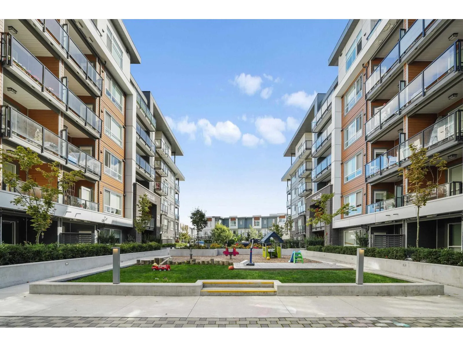 B119 20834 80 AVENUE