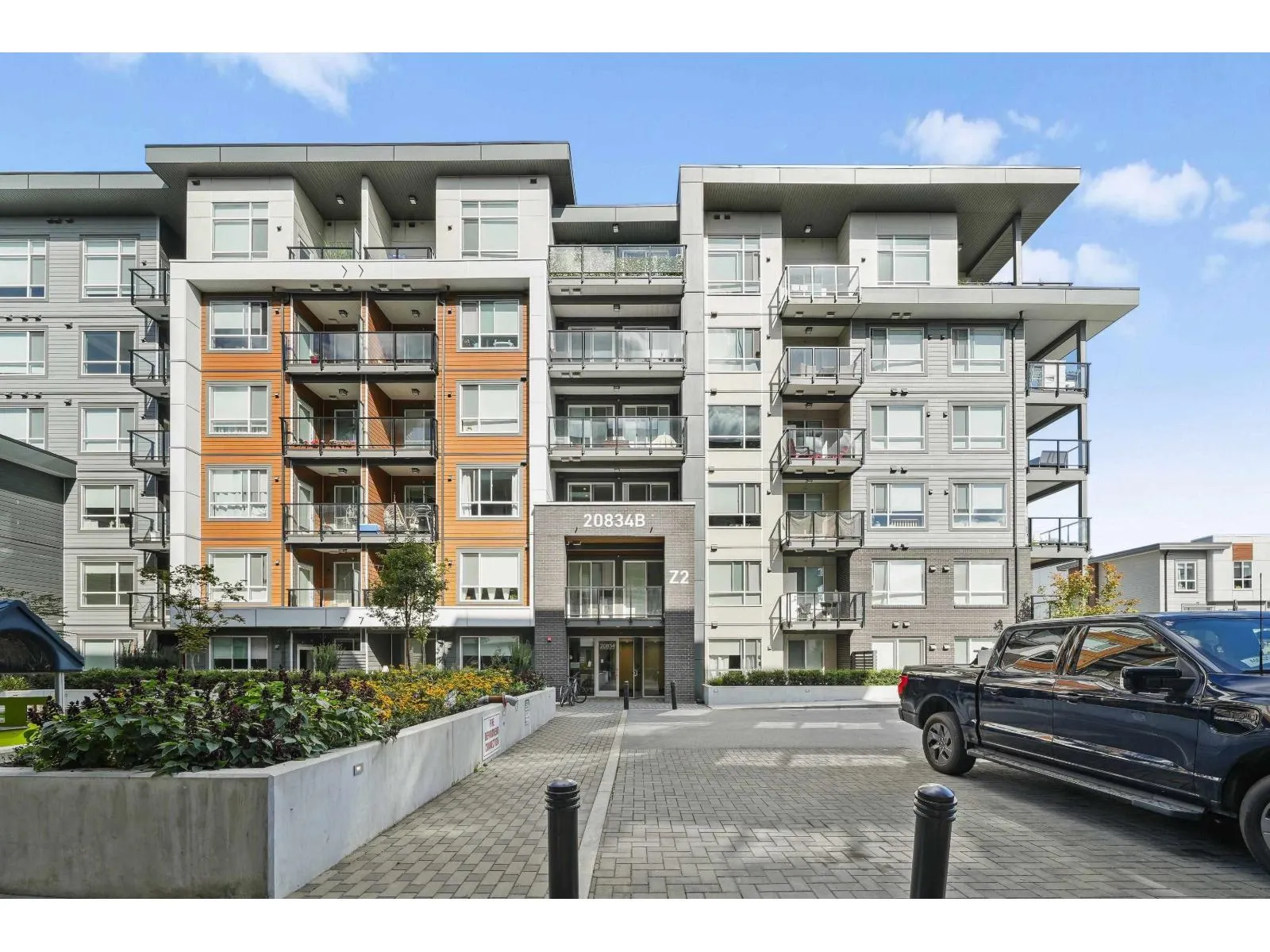 B119 20834 80 AVENUE
