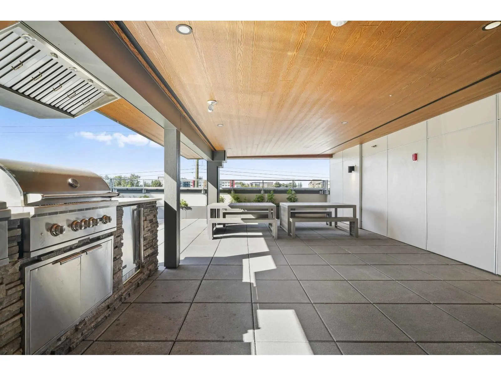 B119 20834 80 AVENUE
