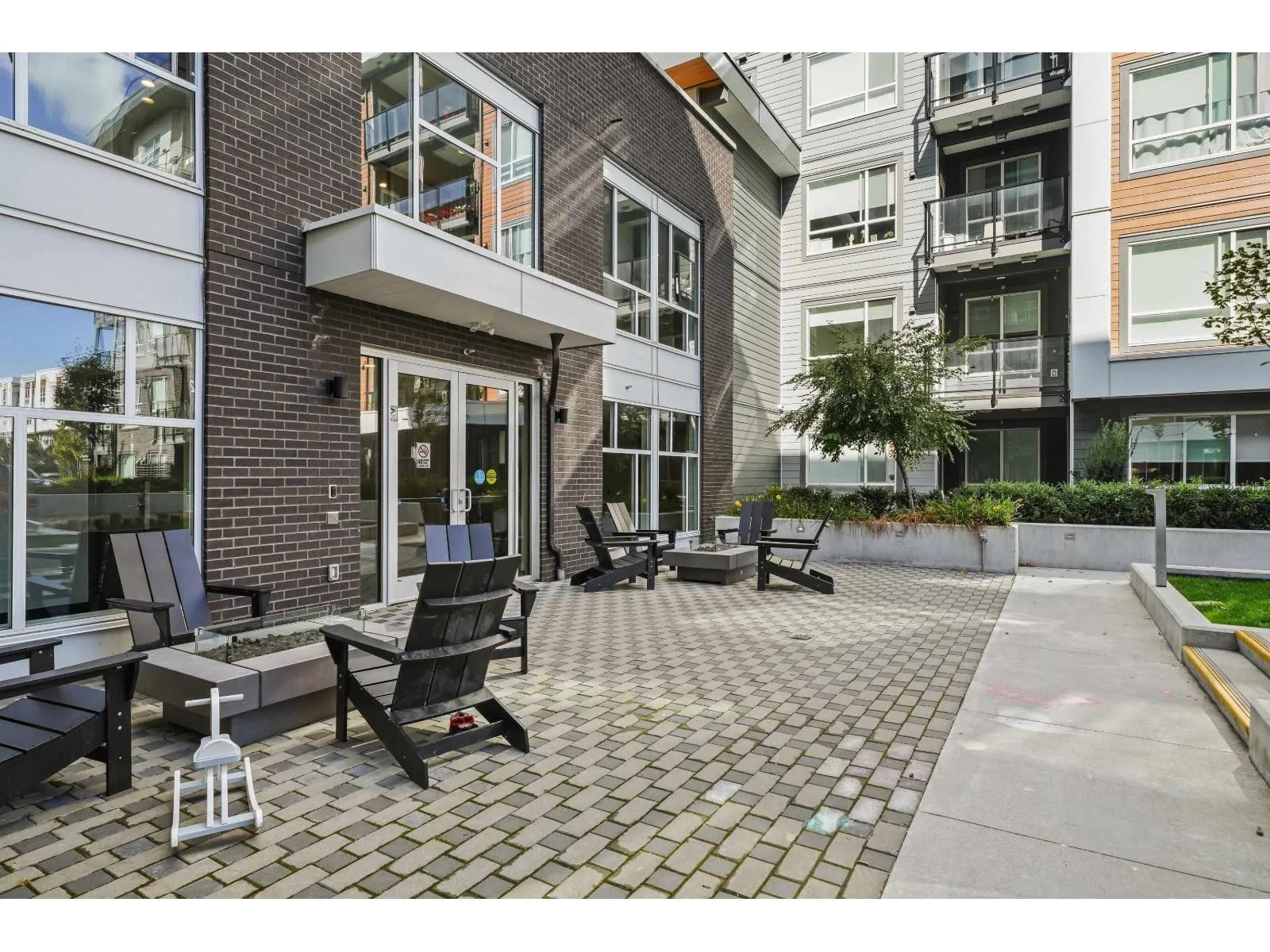 B119 20834 80 AVENUE