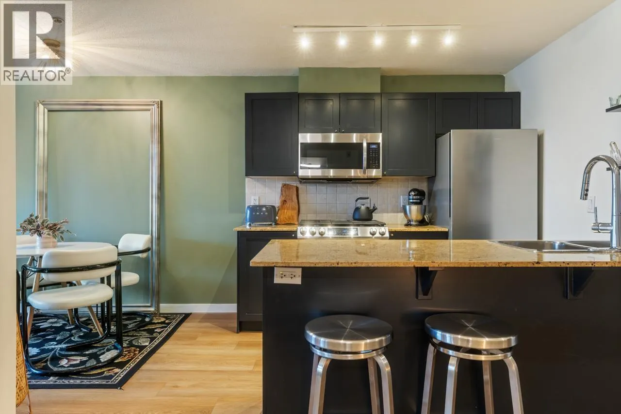 313 2636 E HASTINGS STREET
