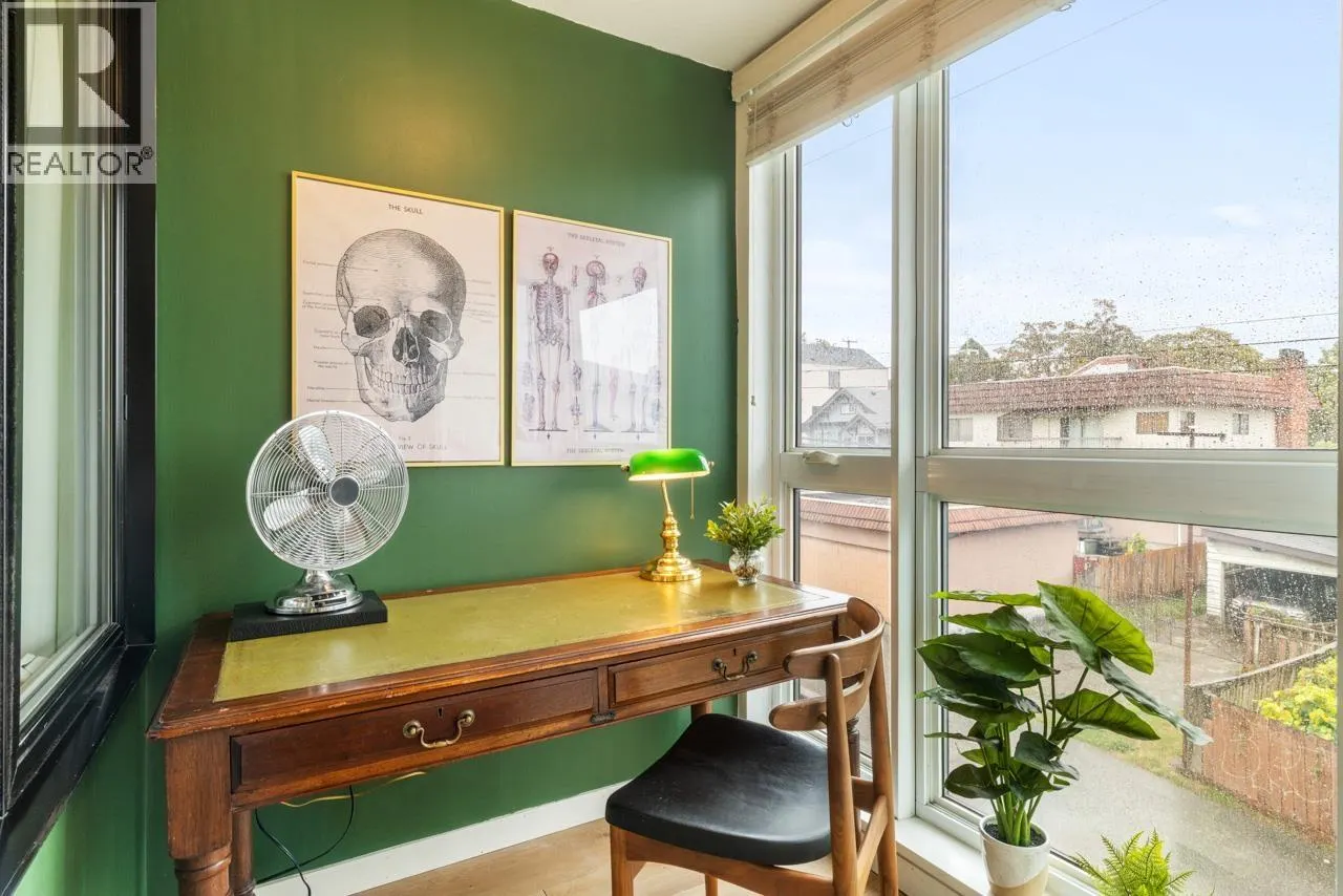 313 2636 E HASTINGS STREET