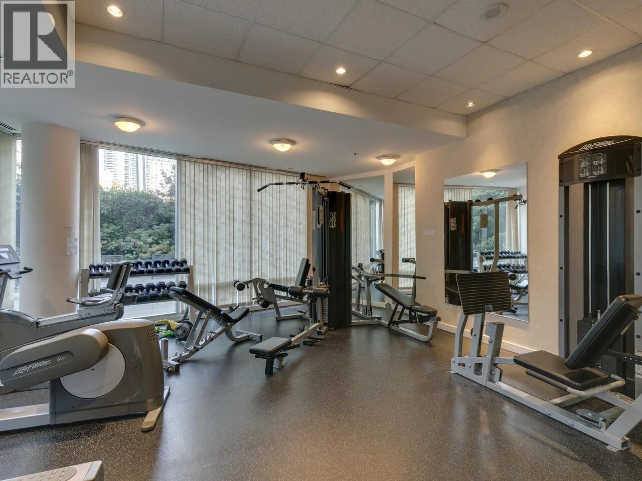 706 1003 BURNABY STREET