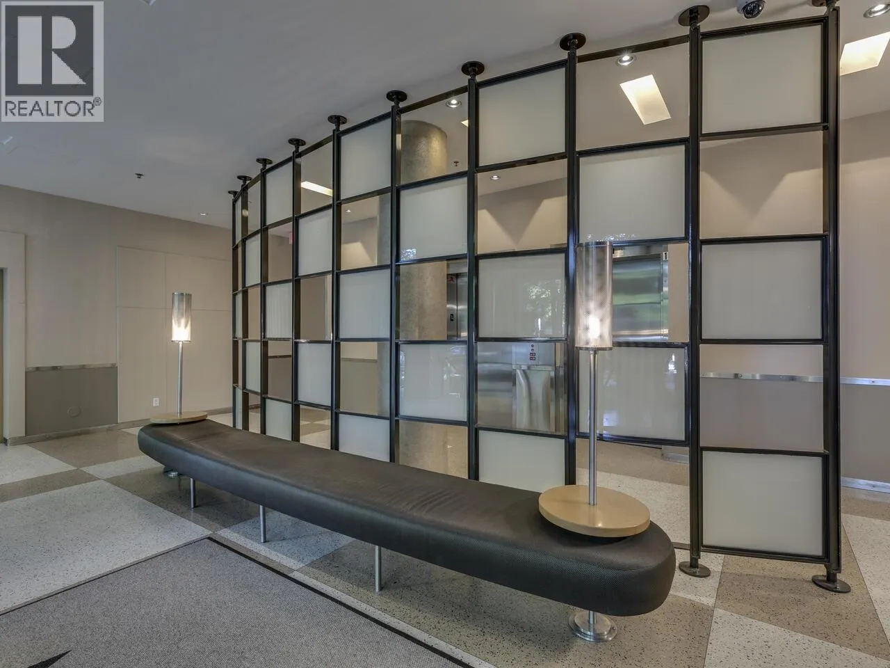706 1003 BURNABY STREET
