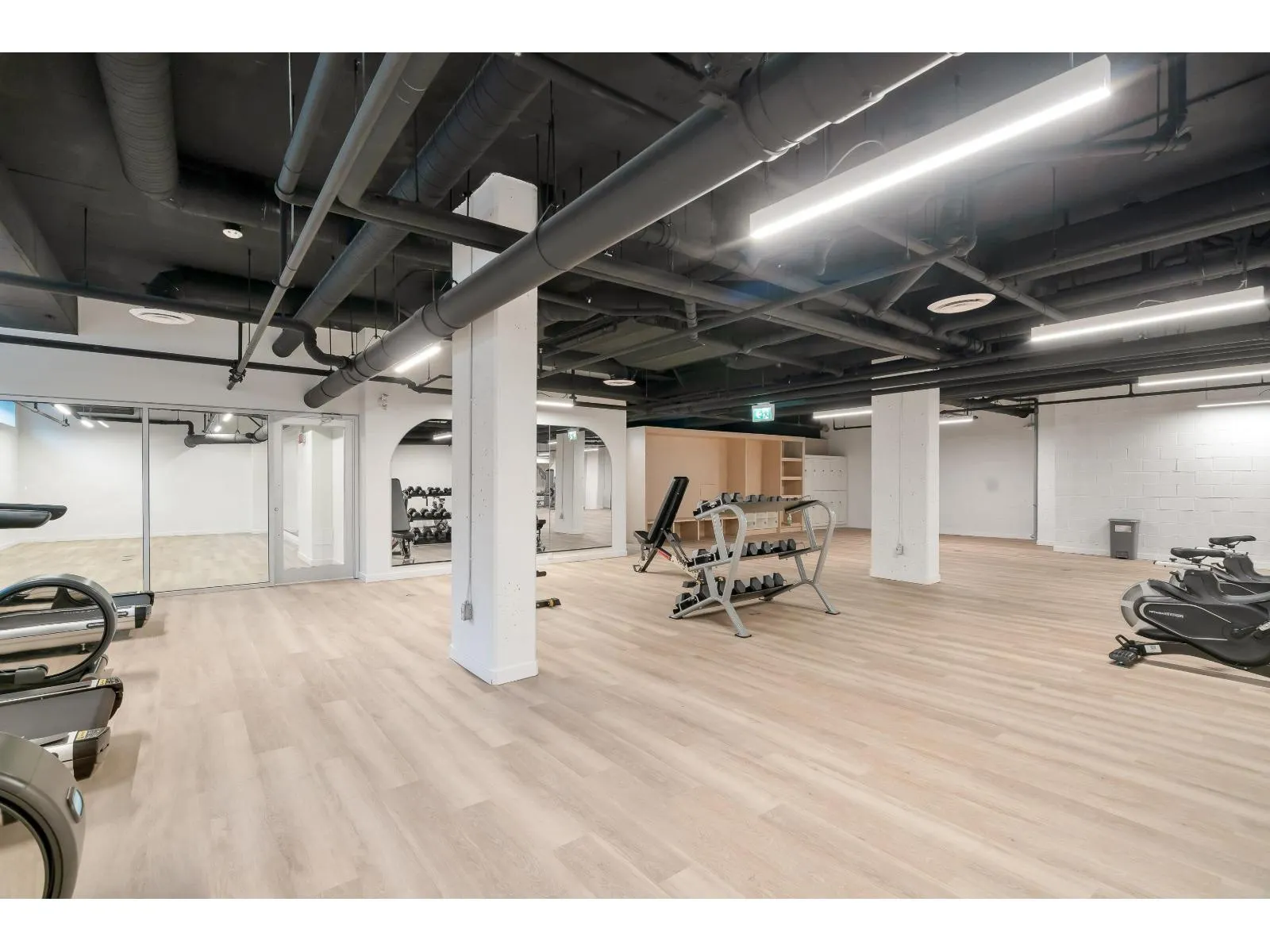 223 13788 76 AVENUE