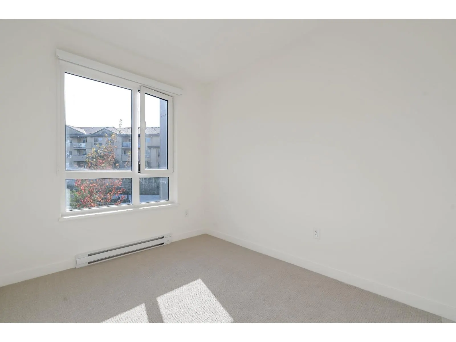 223 13788 76 AVENUE