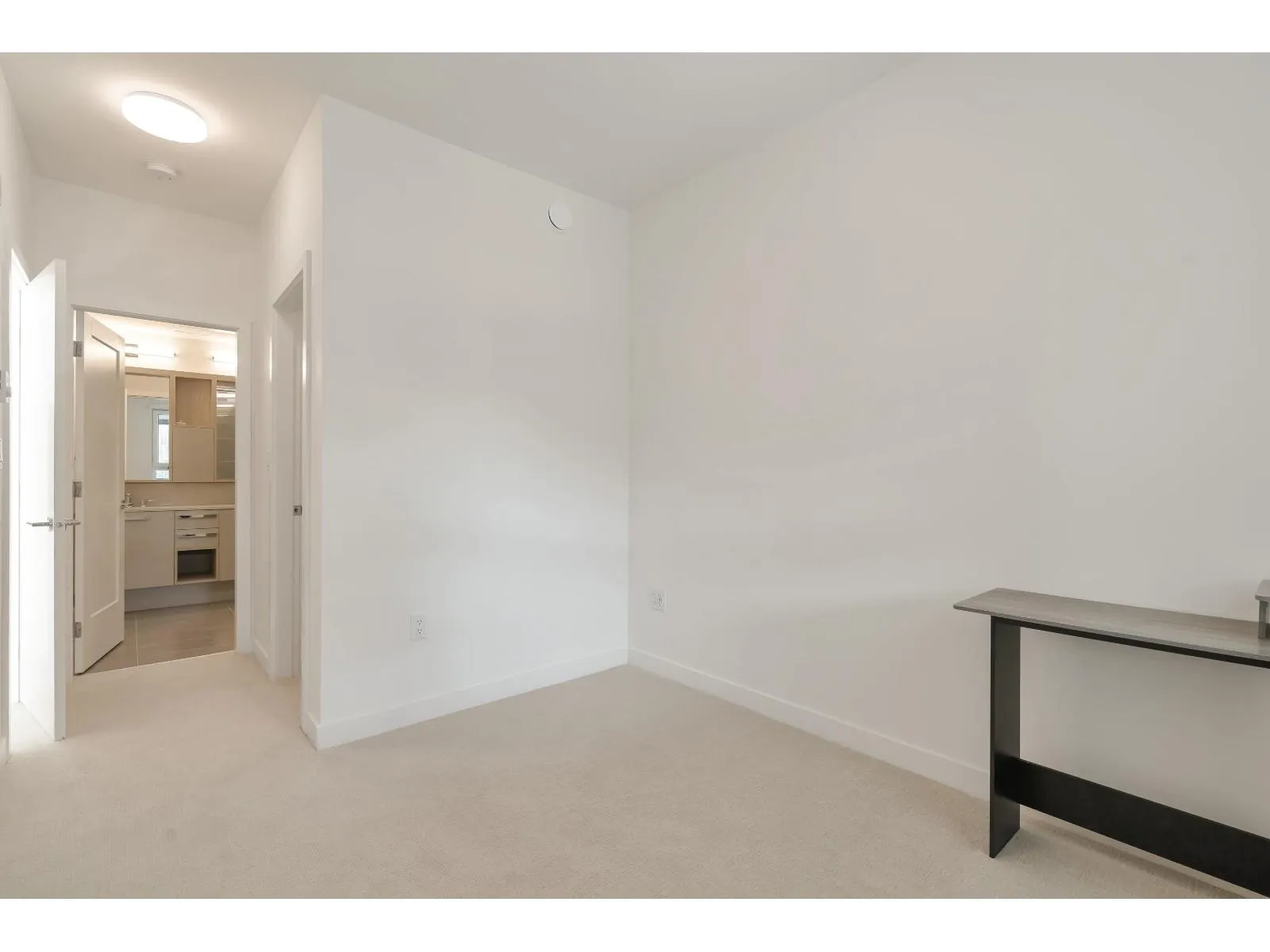 223 13788 76 AVENUE
