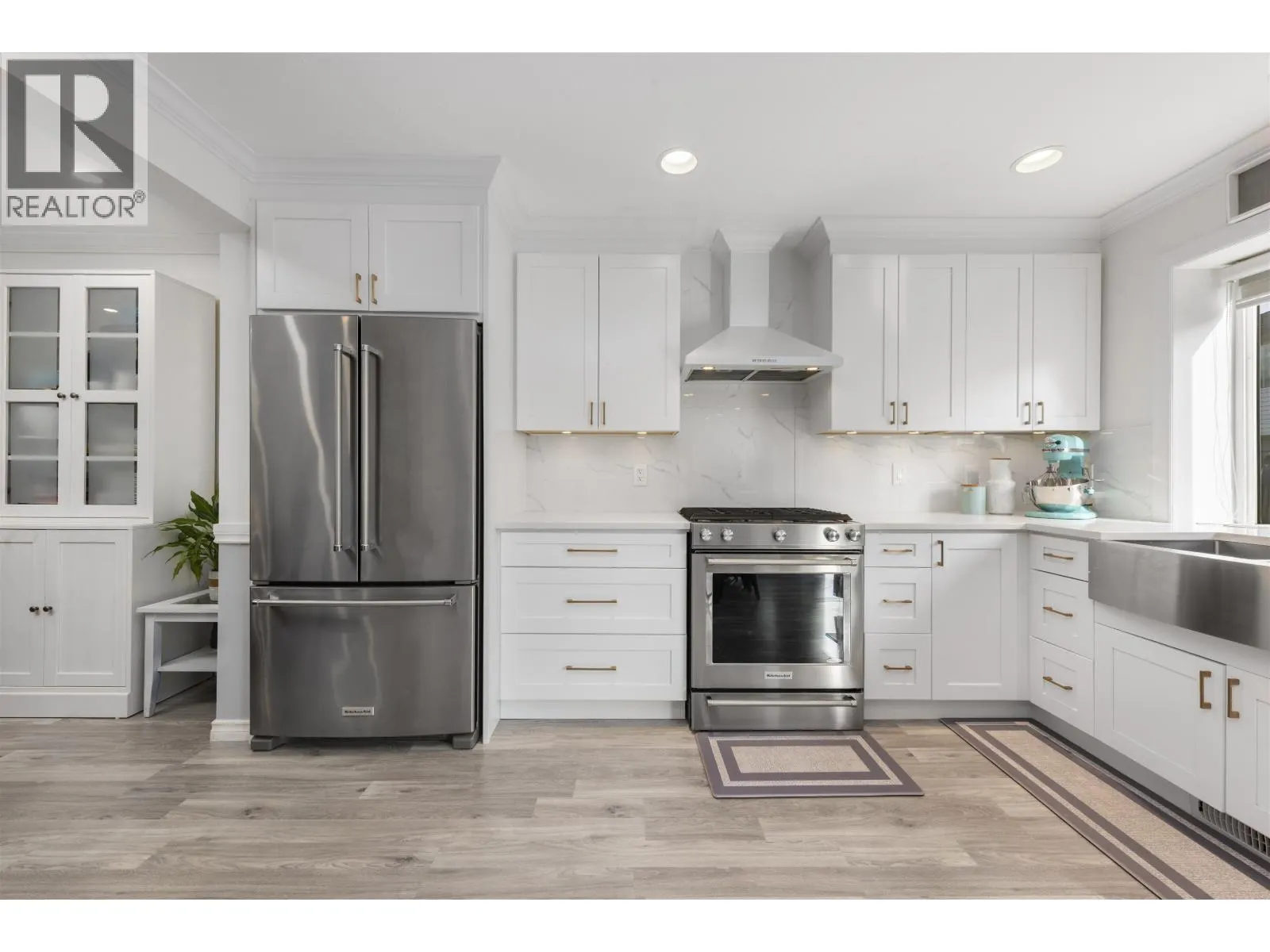 22331 COCHRANE DRIVE