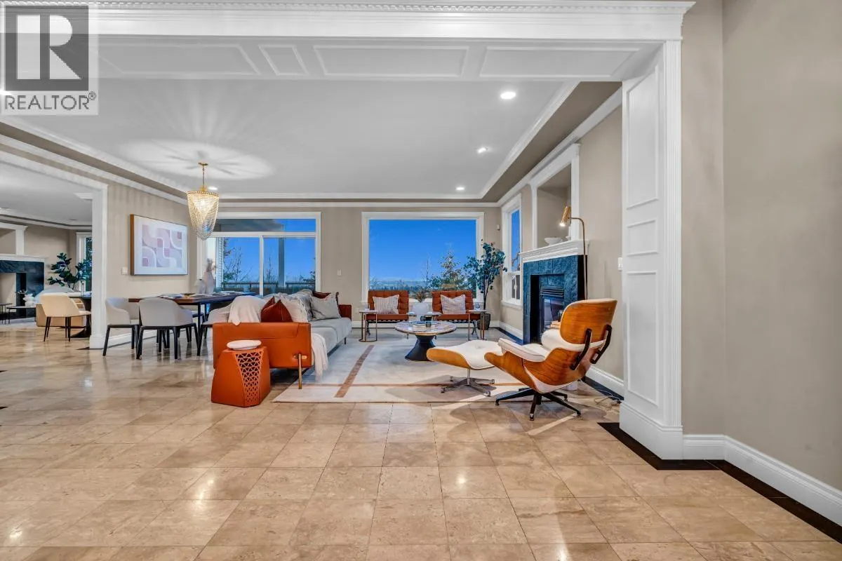 3126 SILVERTHRONE DRIVE