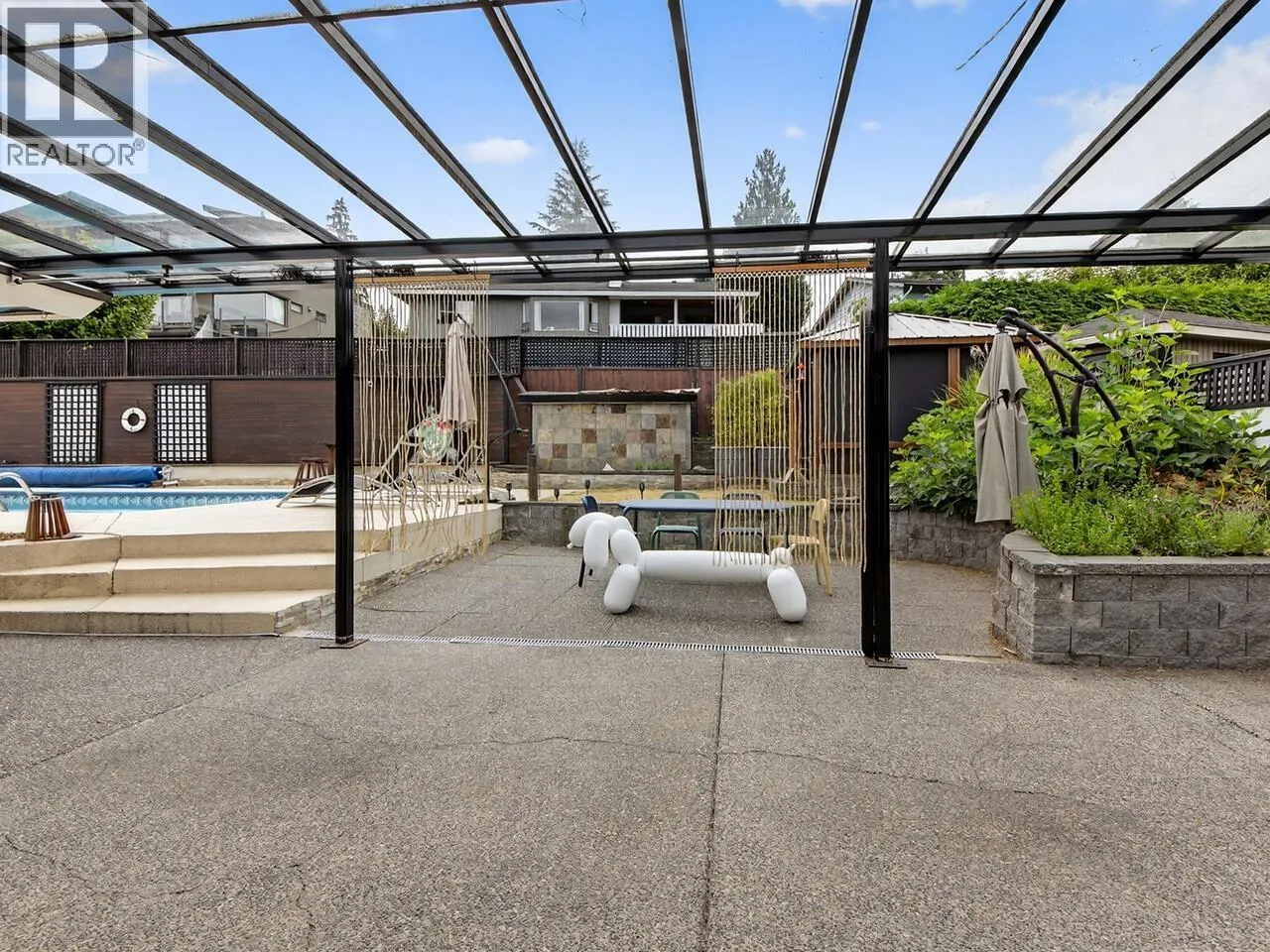 1052 CORONA CRESCENT