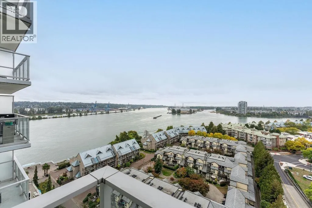 1502 988 QUAYSIDE DRIVE