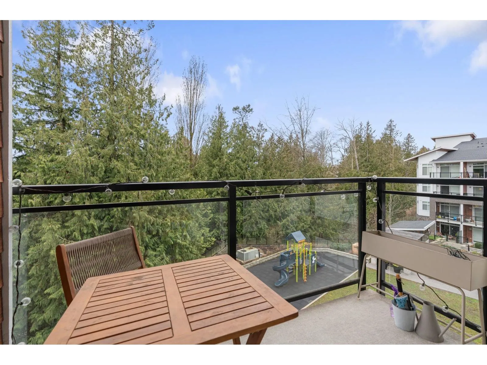 414 5415 BRYDON CRESCENT