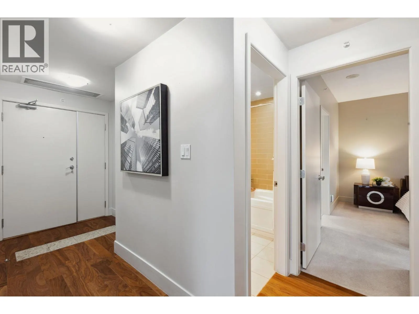 220X 1483 HOMER STREET
