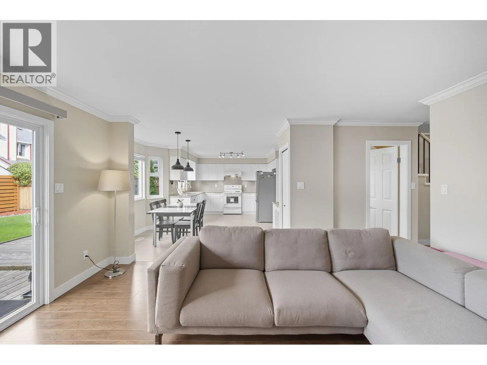 5571 PEARL COURT