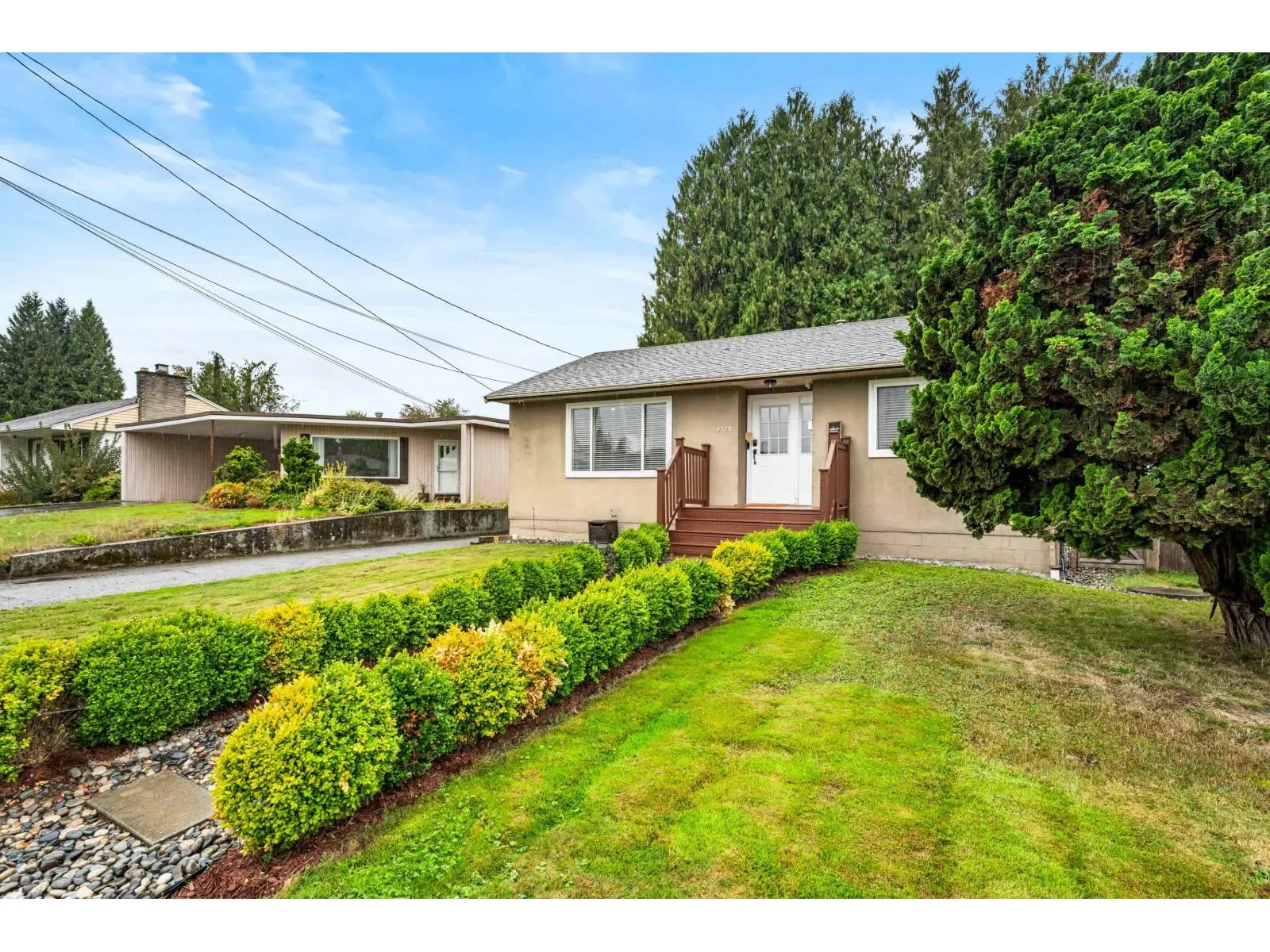9725 HARRISON STREET|Chilliwack Proper West