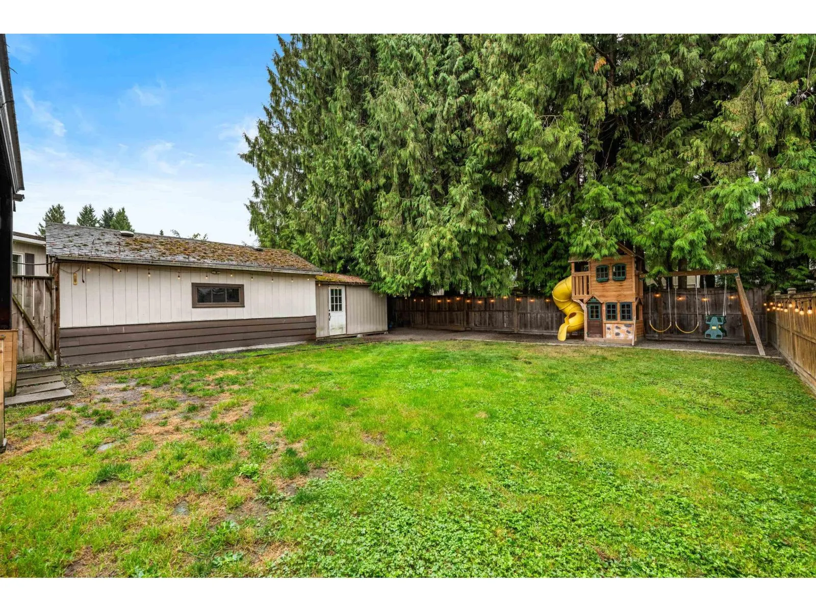 9725 HARRISON STREET|Chilliwack Proper West