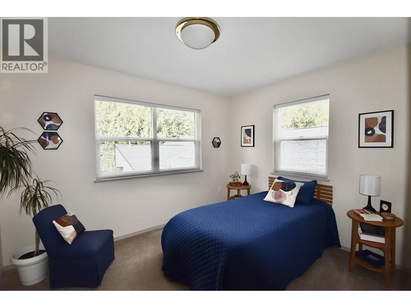 1499 HANBURY ROAD
