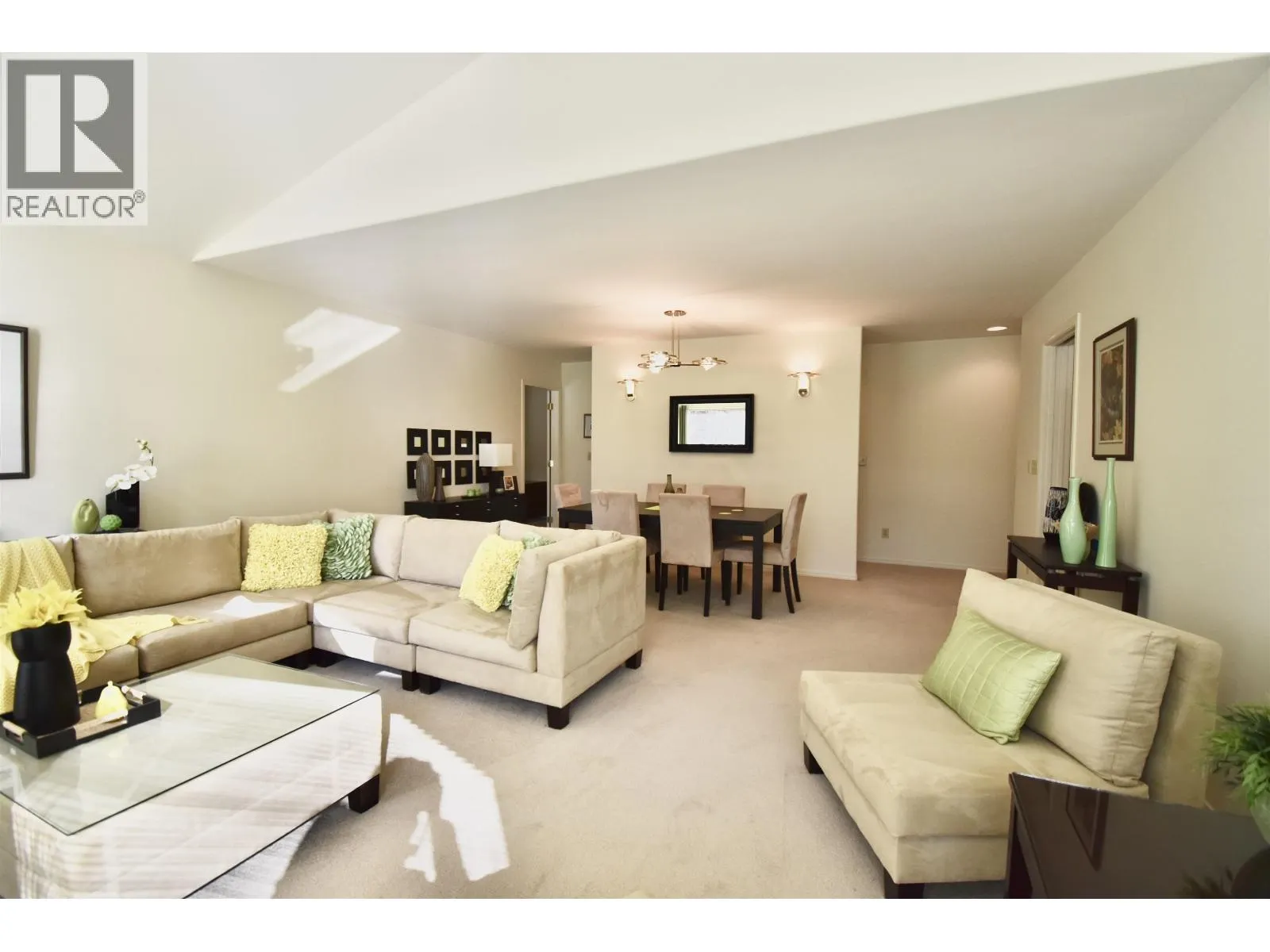 1499 HANBURY ROAD