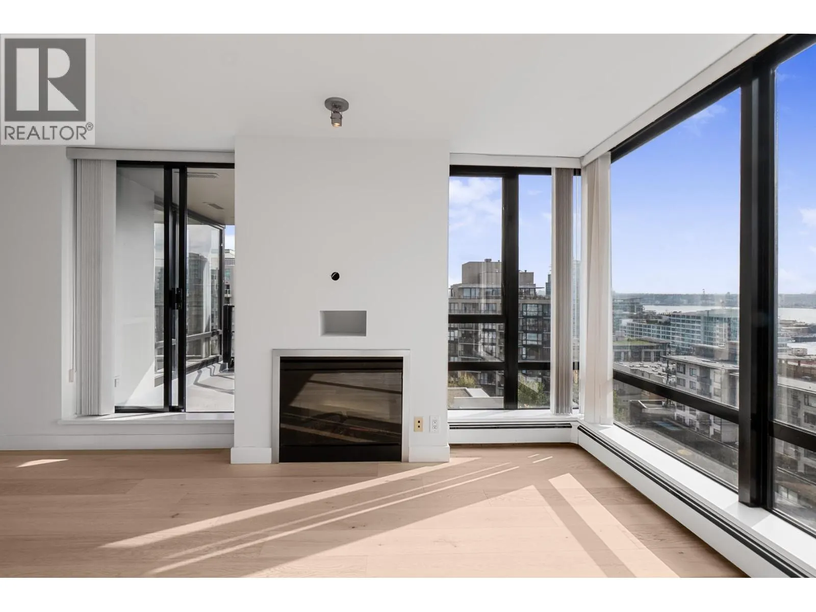 1301 151 W 2ND STREET