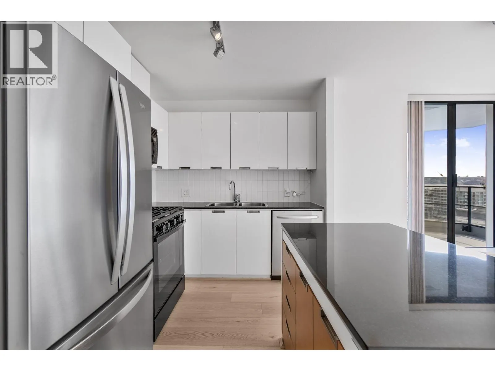 1301 151 W 2ND STREET