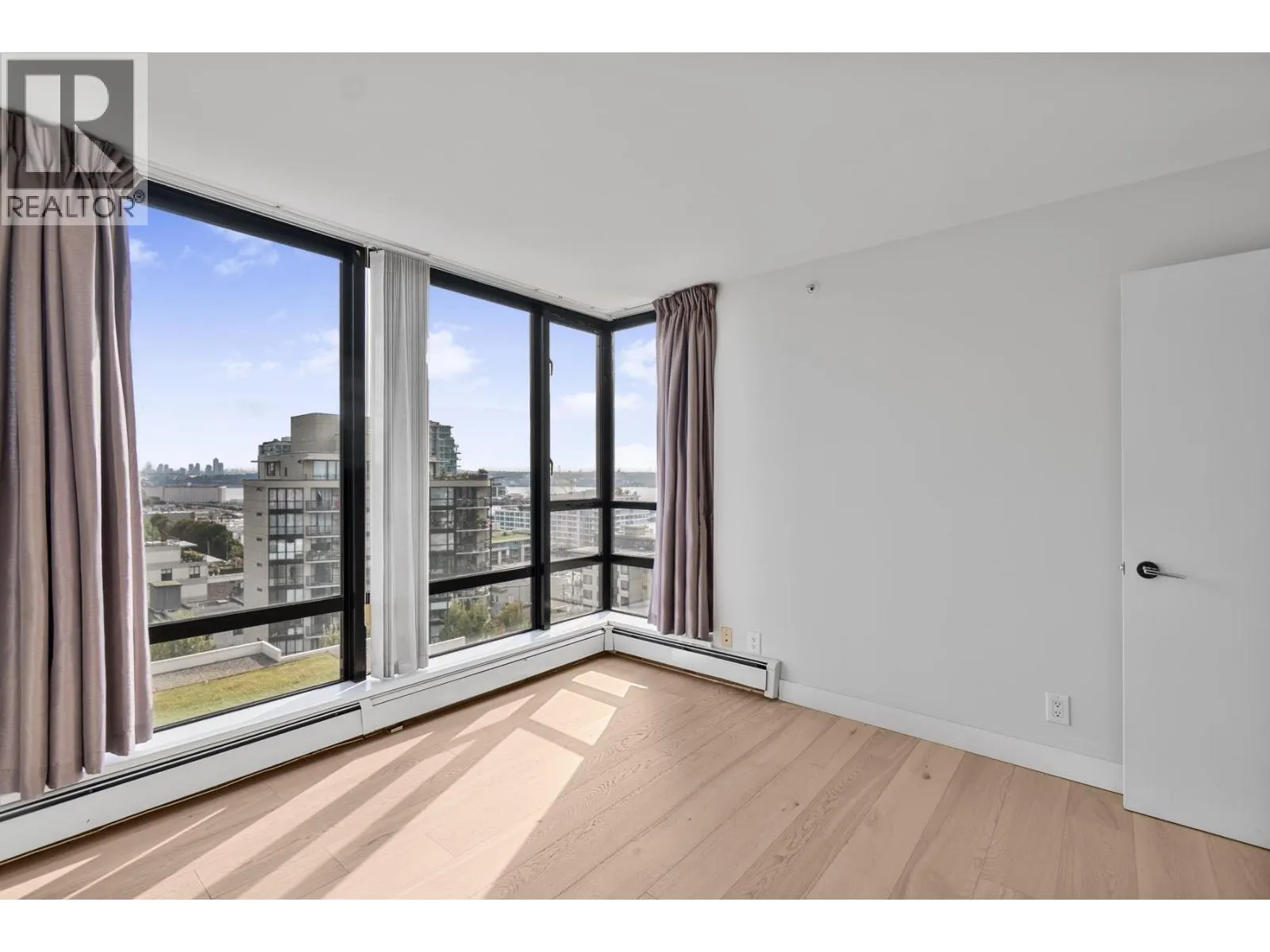 1301 151 W 2ND STREET