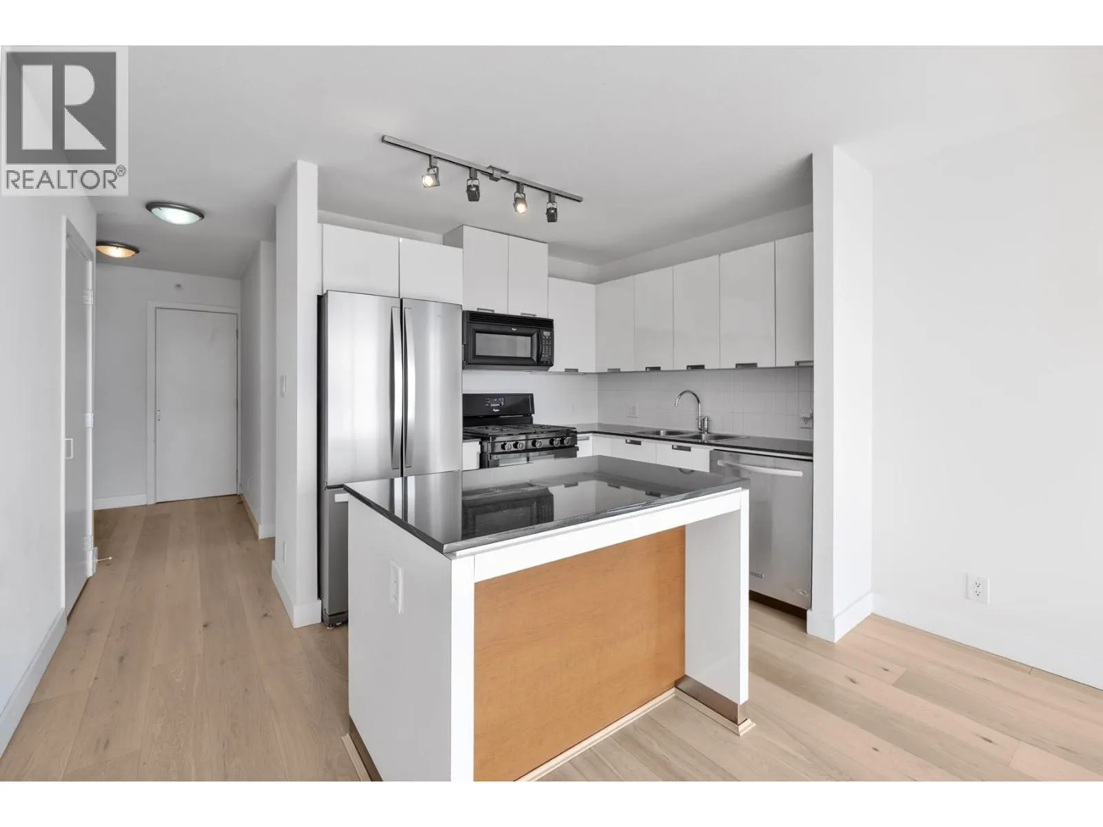 1301 151 W 2ND STREET