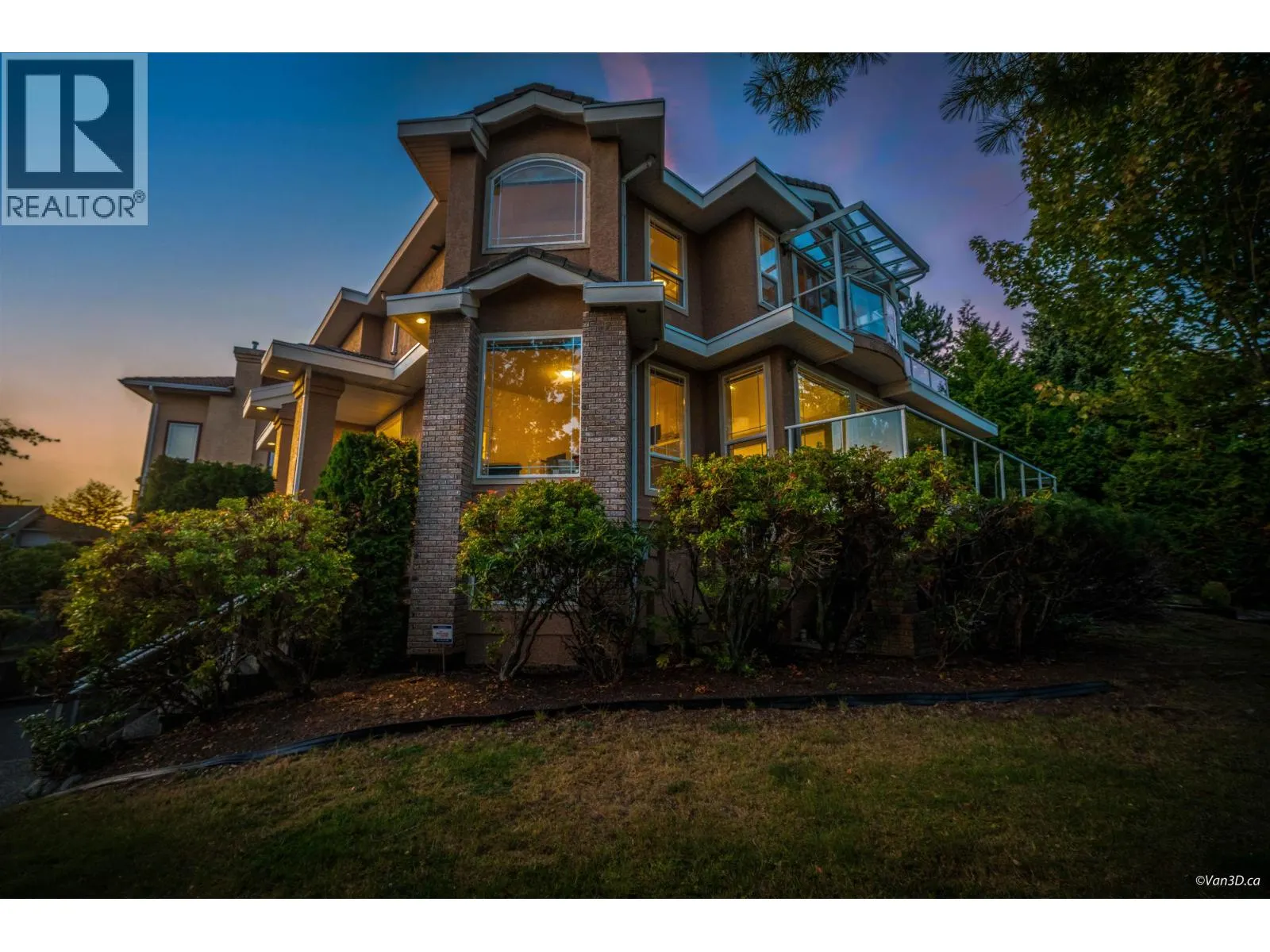 2599 DIAMOND CRESCENT