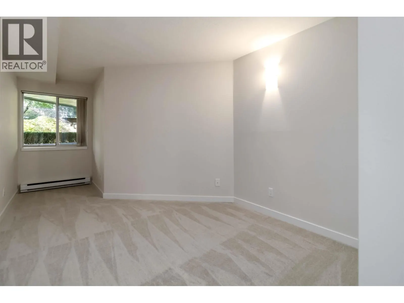 102 1230 QUAYSIDE DRIVE