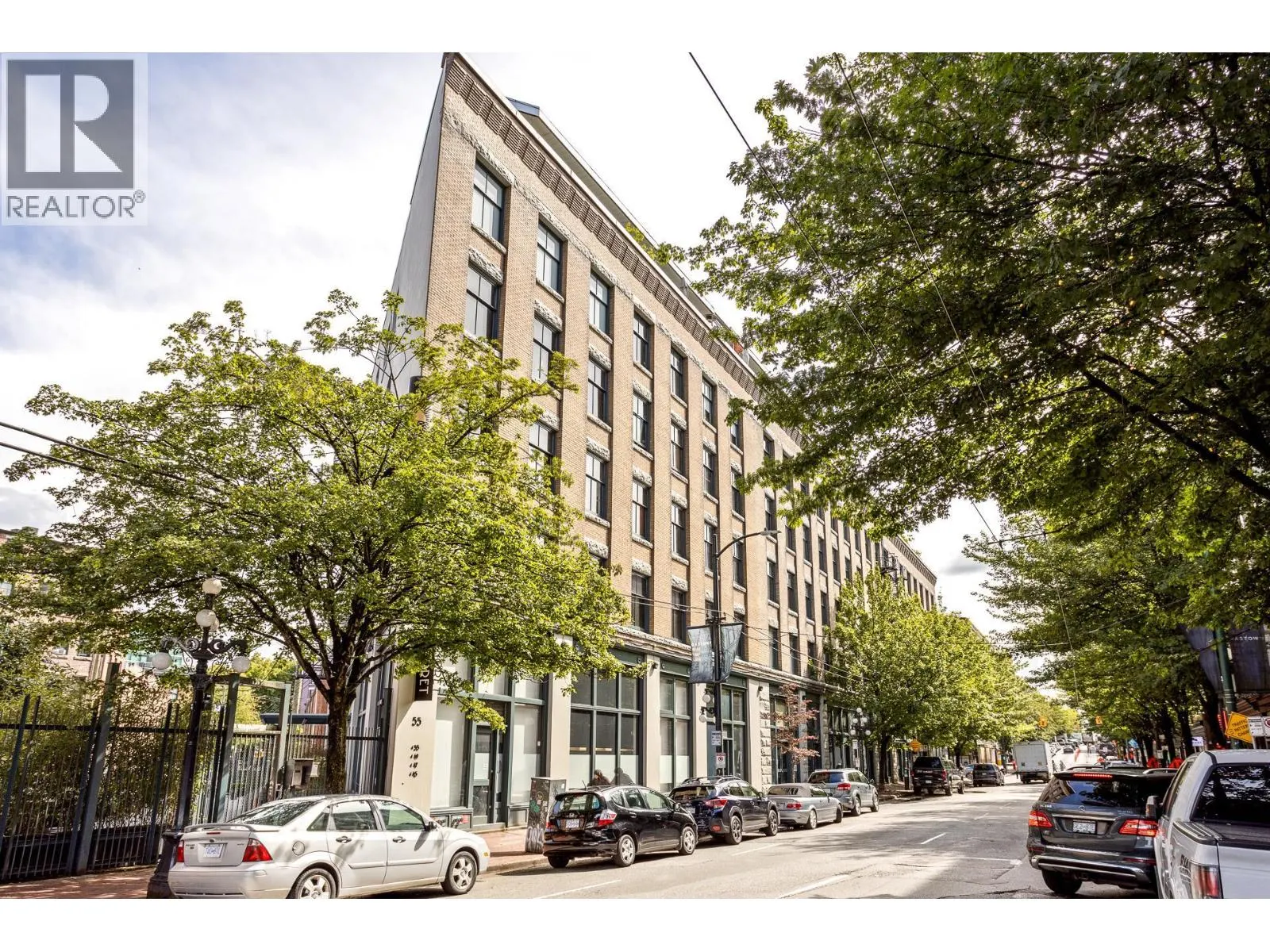 310 55 E CORDOVA STREET