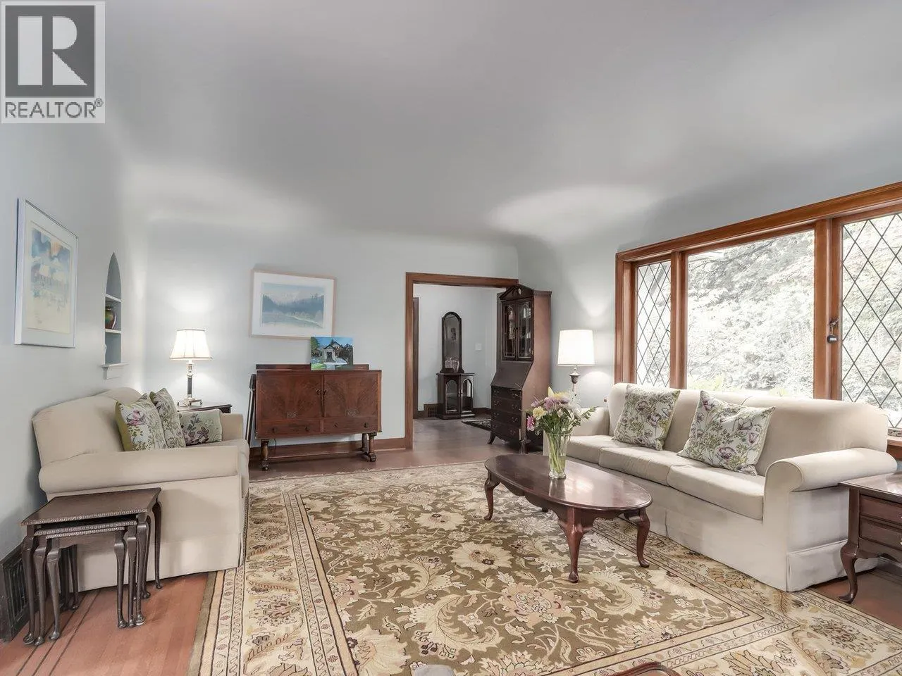 3238 W KING EDWARD AVENUE