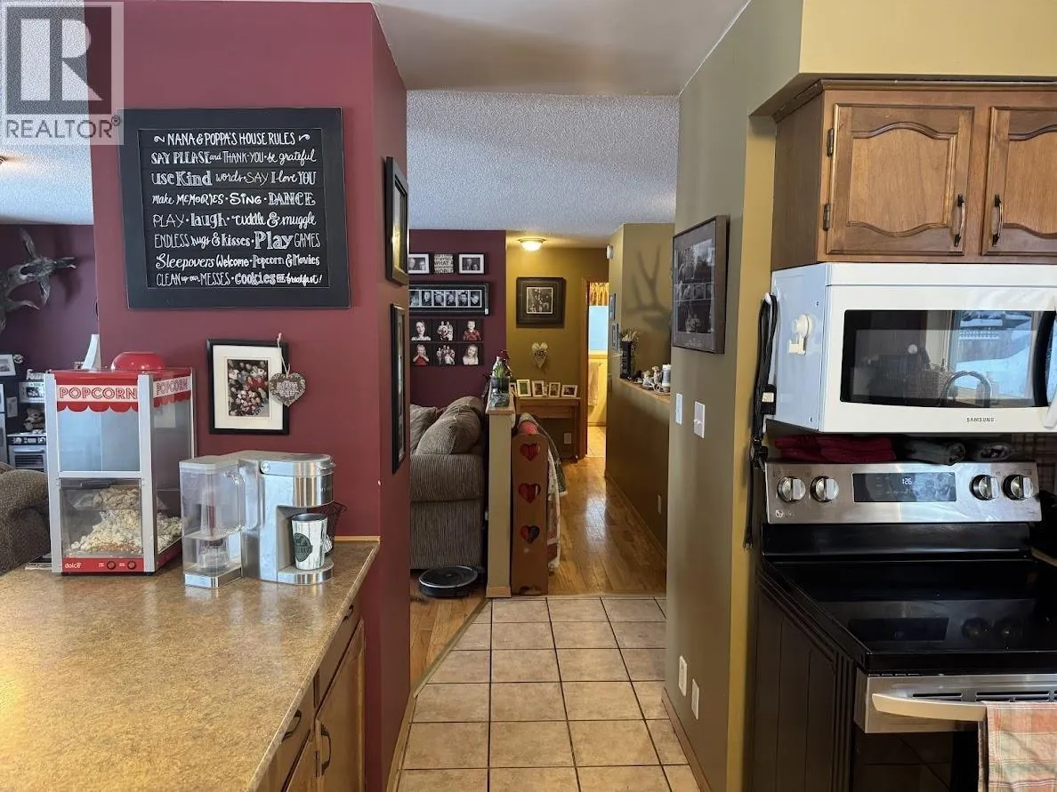 3705 E TCHESINKUT LAKE ROAD