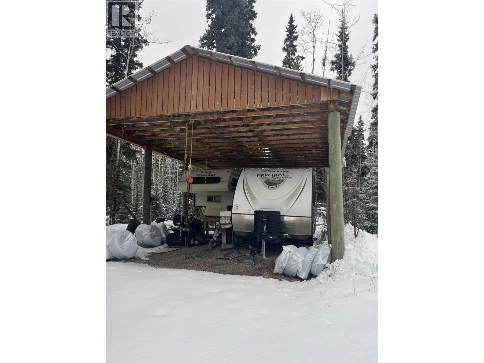 3705 E TCHESINKUT LAKE ROAD