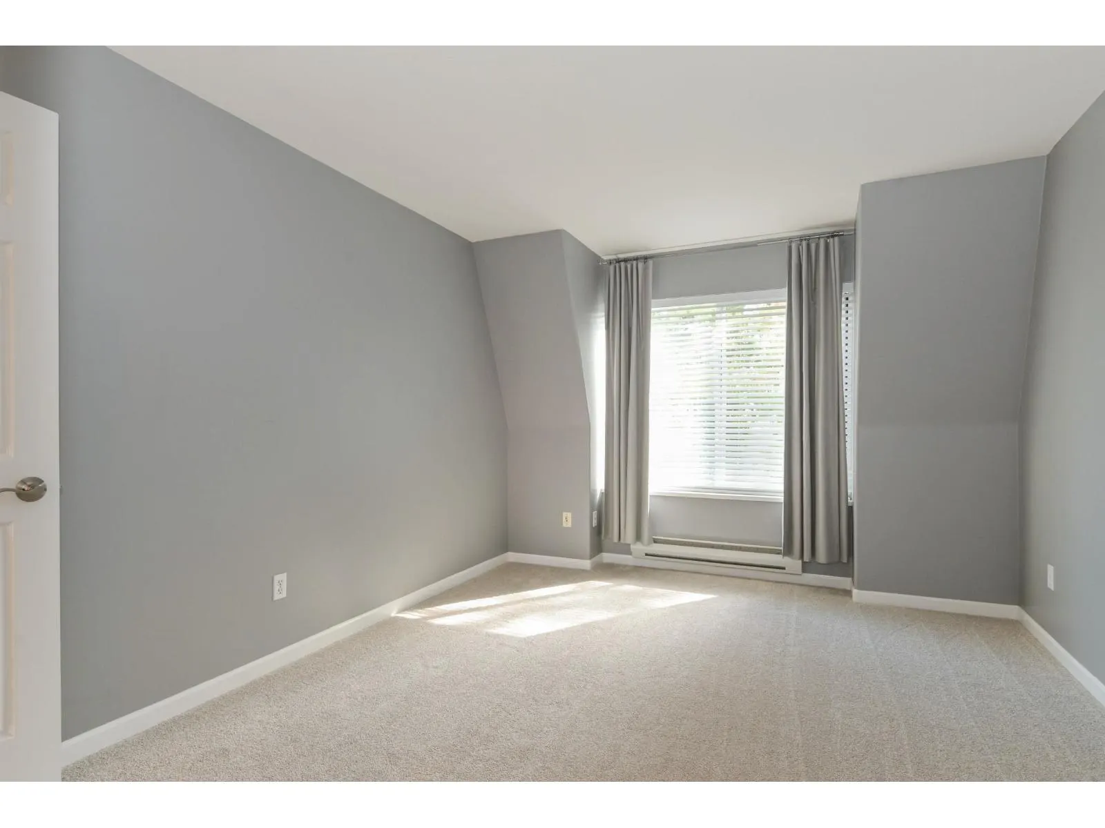 22 8890 WALNUT GROVE DRIVE