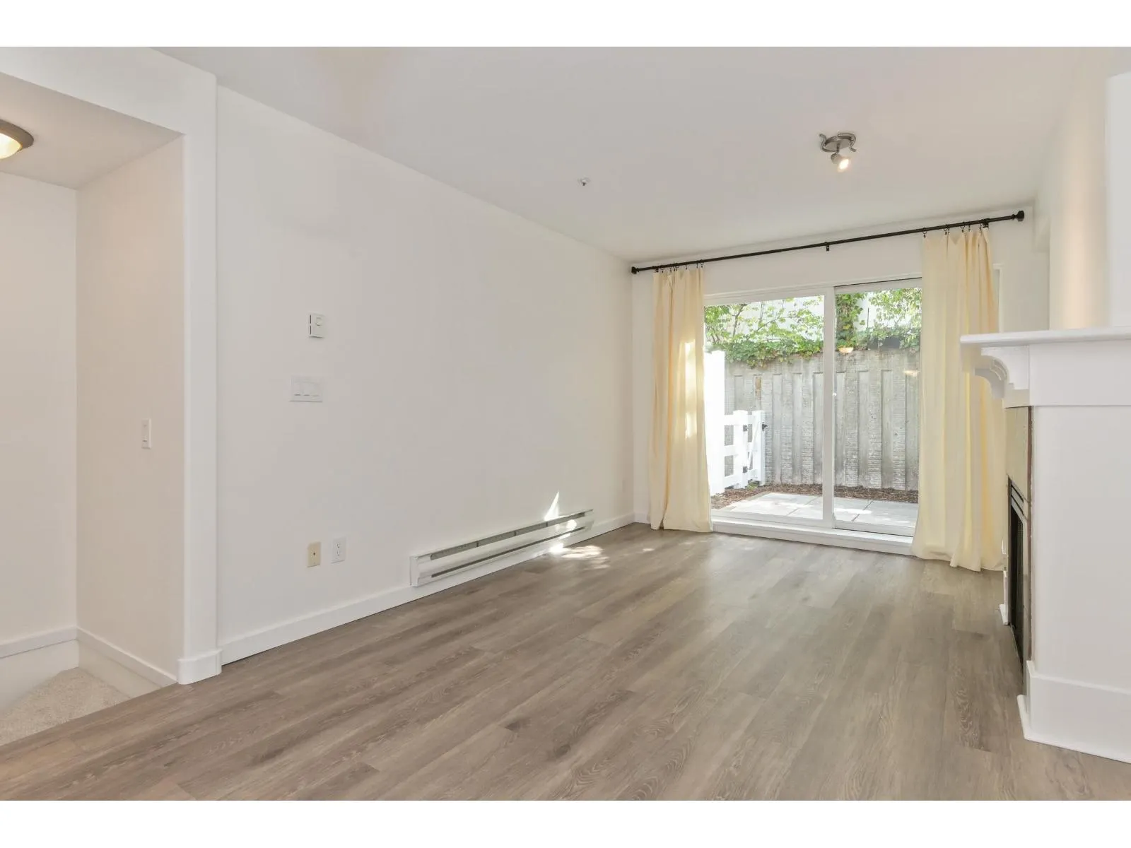 22 8890 WALNUT GROVE DRIVE